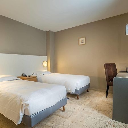 Etterbeek Hotel Lambeau מראה חיצוני תמונה
