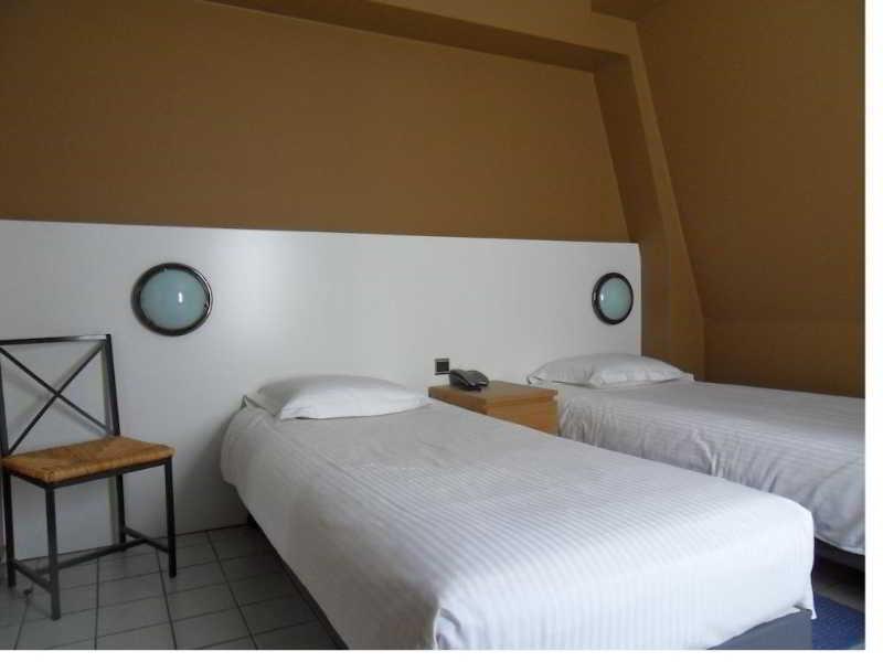 Etterbeek Hotel Lambeau מראה חיצוני תמונה