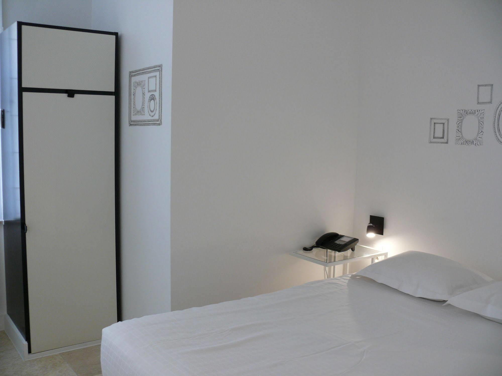Etterbeek Hotel Lambeau מראה חיצוני תמונה